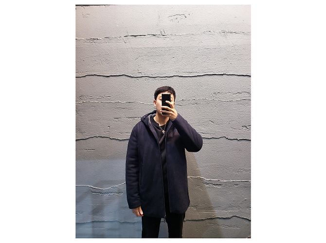Loro Piana Kleid aus schwarzem Stoff - Ansicht 3