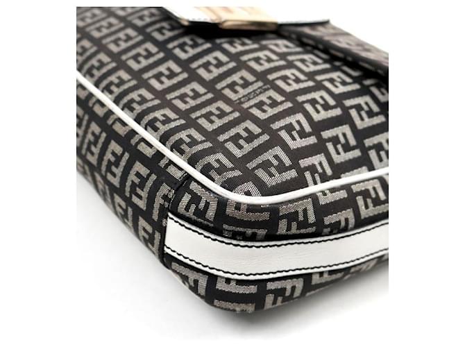 Fendi Borsa in coccodrillo nera Nero - vista 6