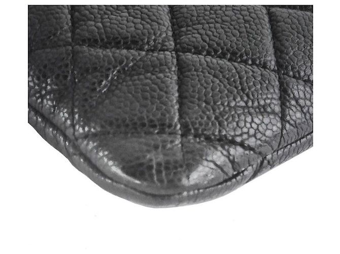 Chanel Caviar Clutch Medium - vista 5