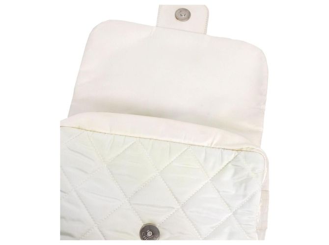 Chanel Borsa a tracolla sportiva bianca - vista 10