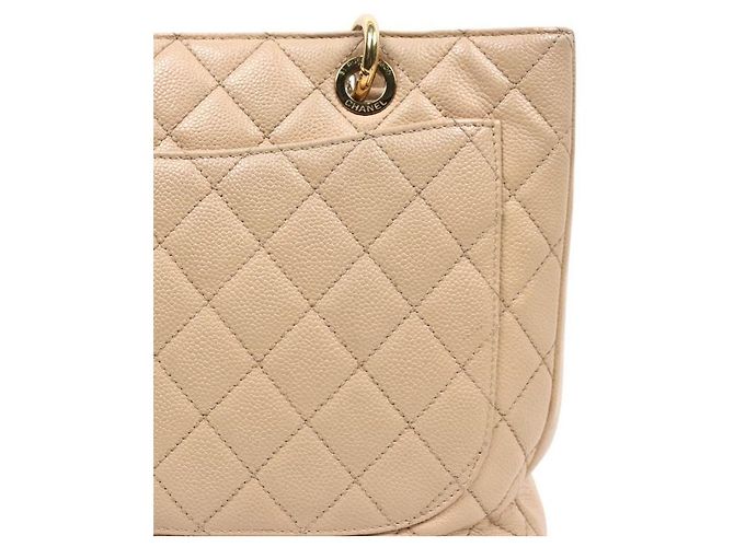 Chanel Bolso de hombro Grand Shopping Big CC en Caviar Beige Castaño - vista 11