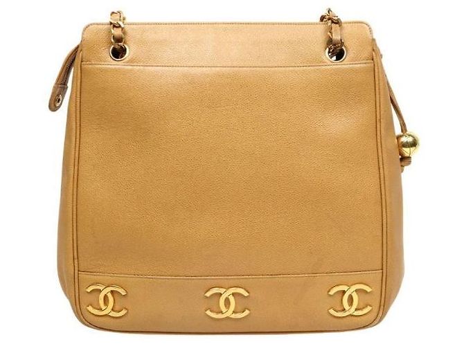Chanel Bolsa de Ombro Triple CC Chain em couro caviar bege Marrom - vista 3