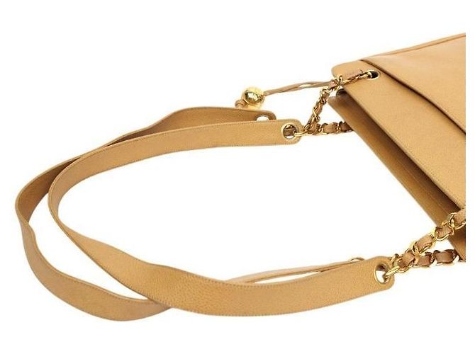 Chanel Bolsa de Ombro Triple CC Chain em couro caviar bege Marrom - vista 6