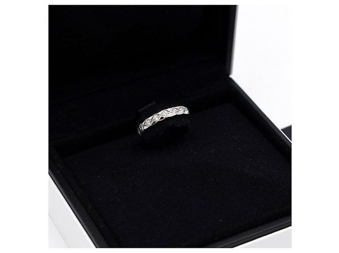Chanel Anello Coco Crush in oro bianco e diamanti - vista 6