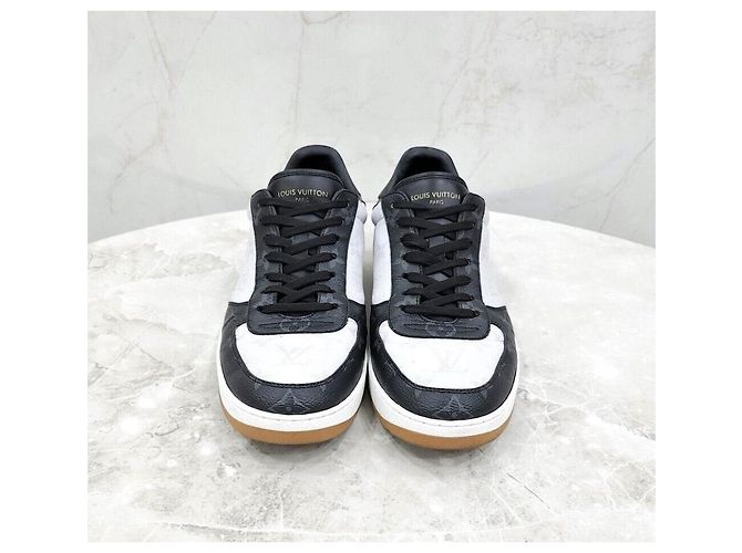 Louis Vuitton Sneakers Monogram Rivoli Multicolore - vista 2