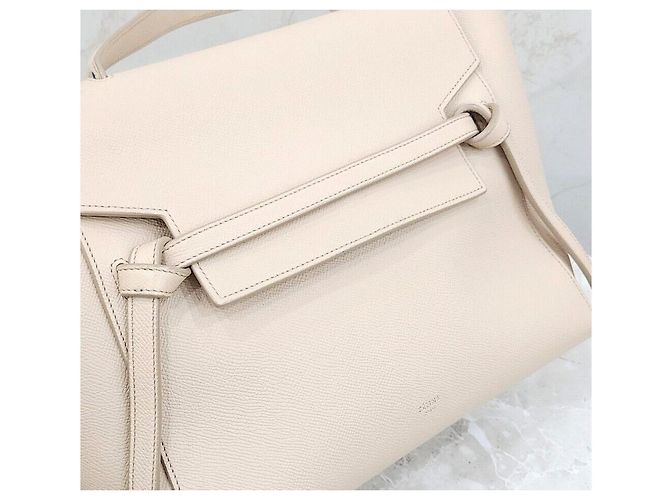 Belt Bag Céline Mini Borsa a Vita in Vitello Grana Light Top - vista 5