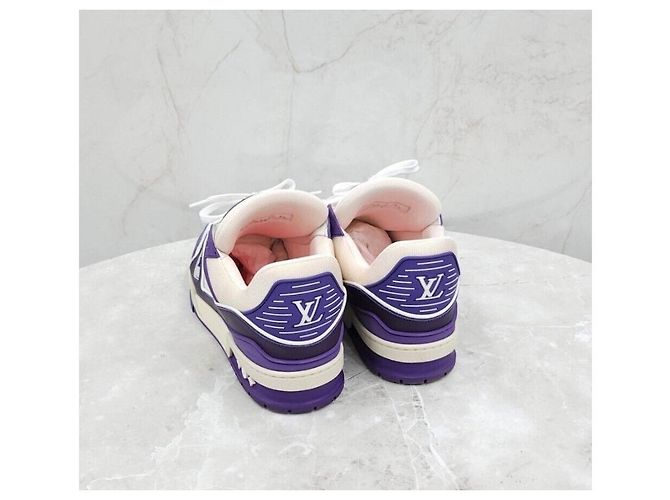 Louis Vuitton Sneakers LV Purple Monogram Trainer Porpora - vista 4