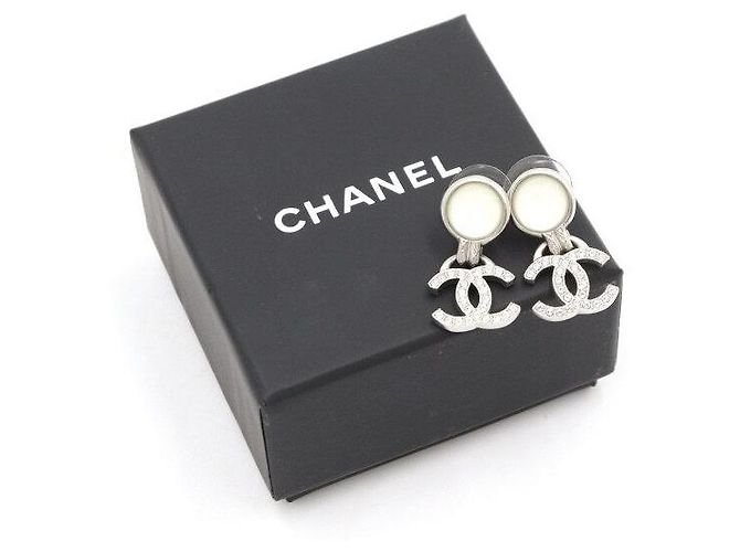 Chanel Orecchini a goccia da donna in perle e vetro cristallo Season Bianco - vista 4