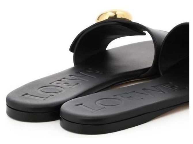 Loewe Pebble Slide in vitello morbido Nero - vista 9