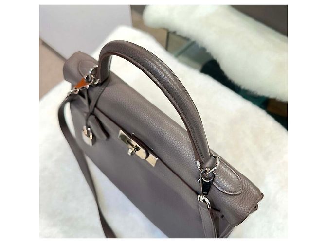 Hermès Kelly Epsom Silver Stamp Marrone - vista 5