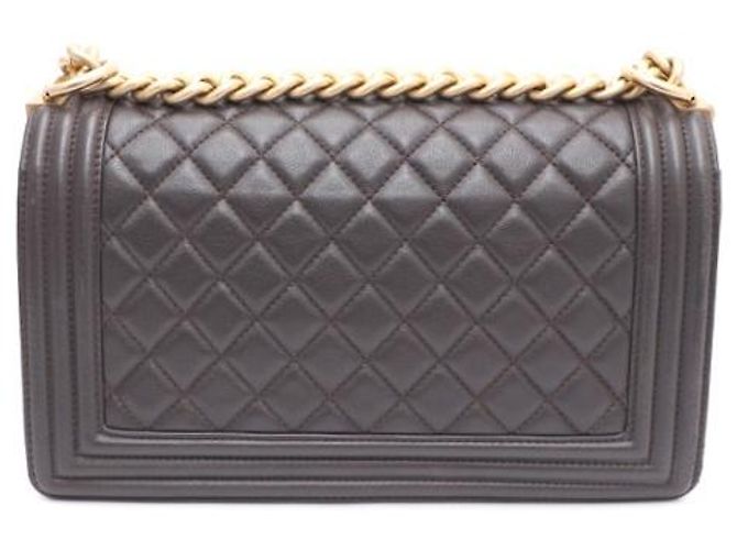 Chanel Borsa Boy Medium in pelle d'agnello con catena dorata, borsa a tracolla e crossbody Marrone - vista 12