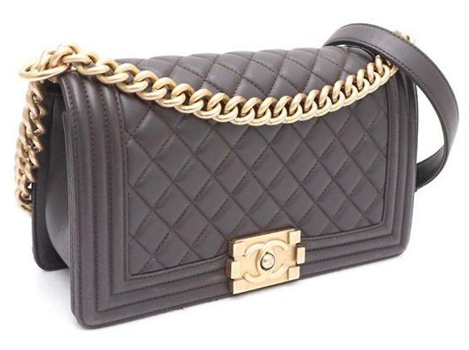Chanel Borsa Boy Medium in pelle d'agnello con catena dorata, borsa a tracolla e crossbody Marrone - vista 2