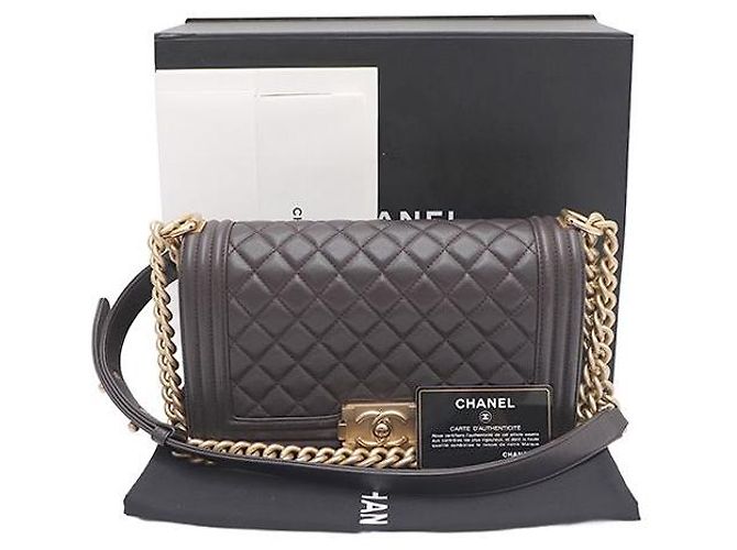 Chanel Borsa Boy Medium in pelle d'agnello con catena dorata, borsa a tracolla e crossbody Marrone - vista 9