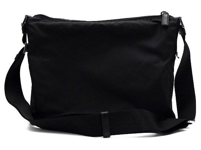 Prada Tesuto Nylon Schultertasche und Crossbody-Bag mit Dreiecks-Logo Schwarz - Ansicht 4