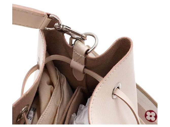 Louis Vuitton Borsa a secchiello e a tracolla NeoNoe BB Arancione - vista 9