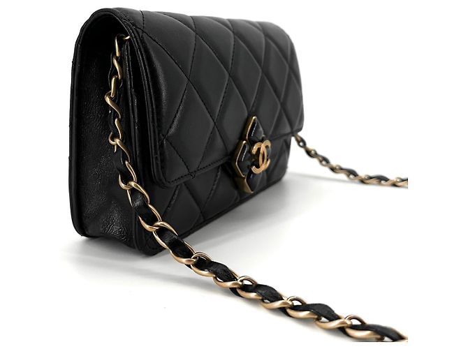 Chanel Mini borsa crossbody WOC in pelle d'agnello trapuntata a diamante (chip interno) Multicolore - vista 5