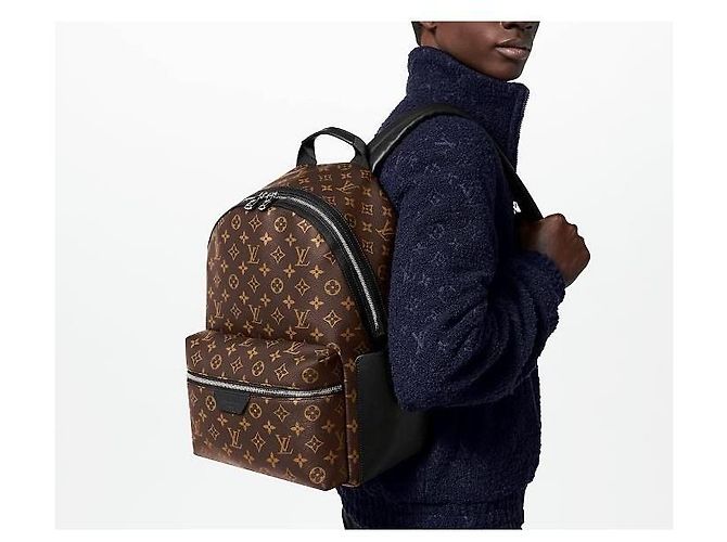 Louis Vuitton Sac à dos Discovery PM Monogram Macassar Noir - vue 6