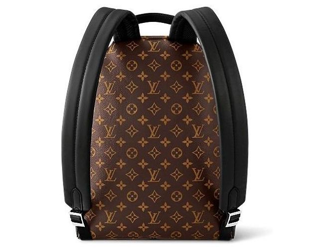 Louis Vuitton Sac à dos Discovery PM Monogram Macassar Noir - vue 9
