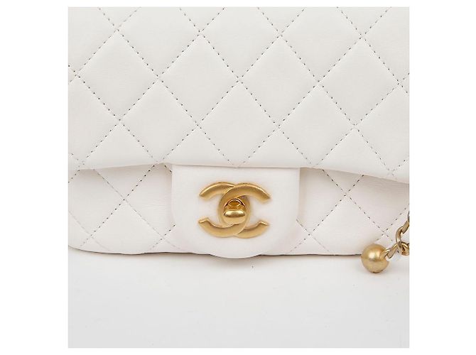 Chanel Borsa a Tracolla e Spalla Petite Sac Golden Ball Chain Bianco - vista 3