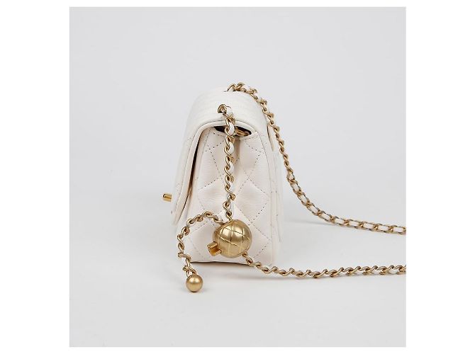Chanel Borsa a Tracolla e Spalla Petite Sac Golden Ball Chain Bianco - vista 5
