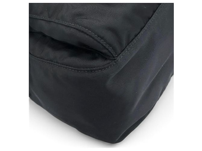 Borsa a tracolla Prada 1BD953 in Re-Nylon con placca logo triangolare Nero - vista 8