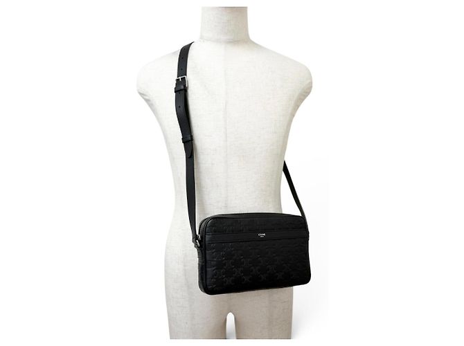 Céline CELINE Leather Triomphe Medium Shoulder Bag Black - view 3