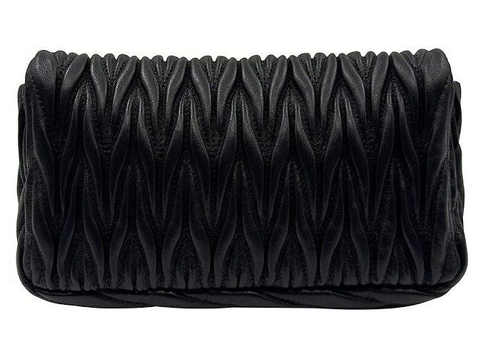 Miu Miu Mini borsa a tracolla Matelassé con catena Nero - vista 4