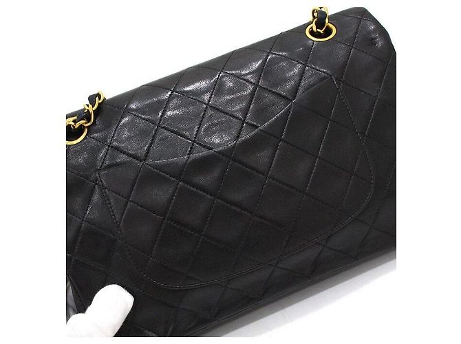 Chanel Borsa a tracolla Classic Medium in pelle d'agnello nera Nero - vista 10