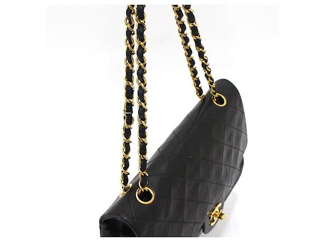 Chanel Borsa a tracolla Classic Medium in pelle d'agnello nera Nero - vista 11