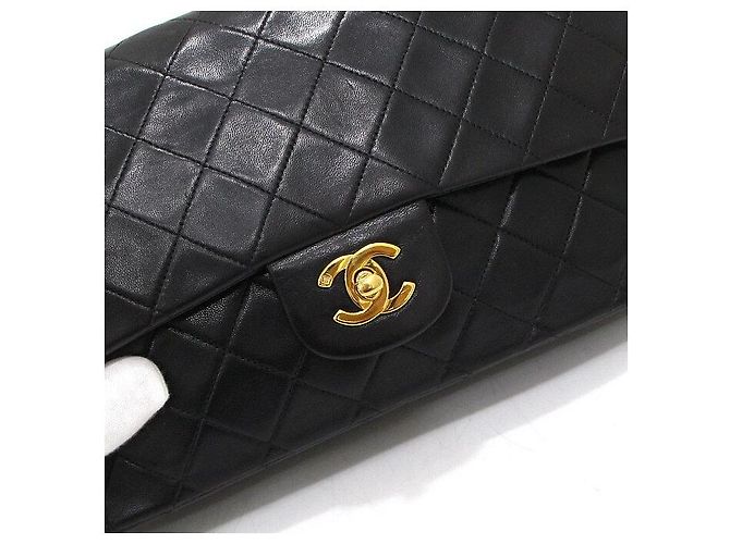 Chanel Borsa a tracolla Classic Medium in pelle d'agnello nera Nero - vista 9