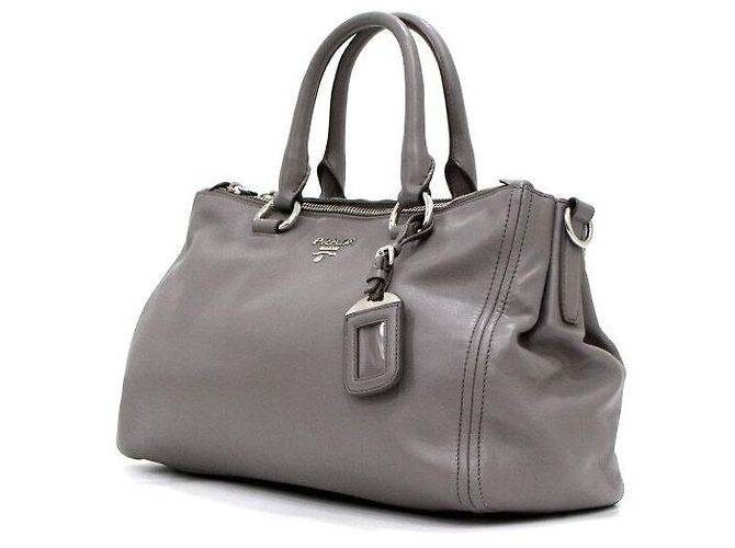 Prada Borsa Tote e Borsa a Tracolla con Doppia Zip in Vitello Morbido Grigio - vista 3