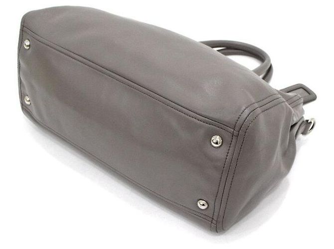Prada Borsa Tote e Borsa a Tracolla con Doppia Zip in Vitello Morbido Grigio - vista 8