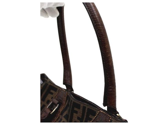 Fendi Bolso de hombro Juke de cuero marrón y jacquard FF Logo - vista 11