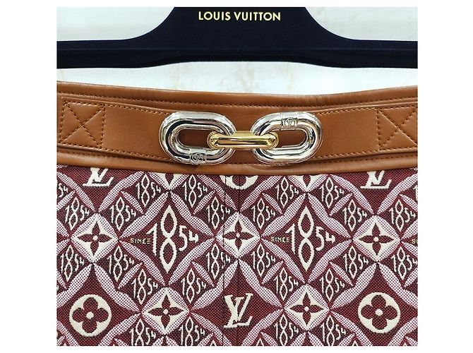 Louis Vuitton Monogram-Rock mit Metallschließe Rot - Ansicht 4