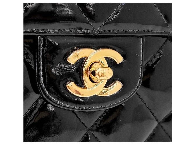 Chanel Borsa a tracolla in pelle verniciata Nero - vista 8