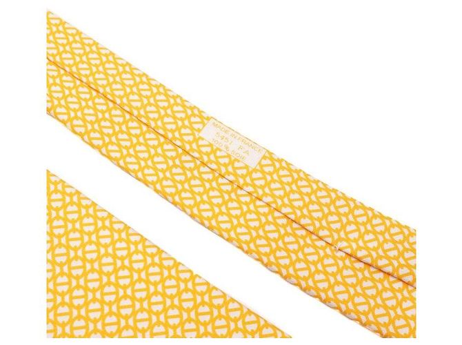 Hermès Seidenkrawatte mit gelbem Sandalmuster - Ansicht 4