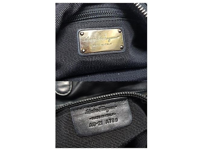 Salvatore Ferragamo Borsa tote a tracolla in pelle nera Nero - vista 7
