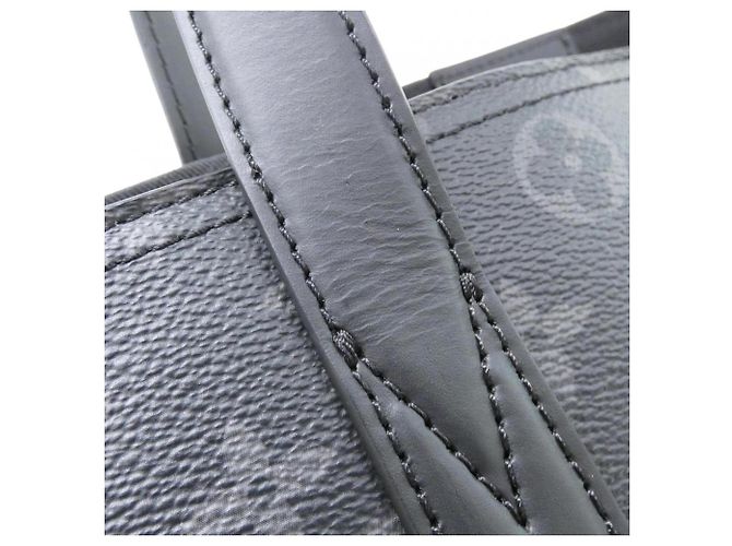 Borsa Tote Louis Vuitton Monogram Eclipse Apollo Nero - vista 3
