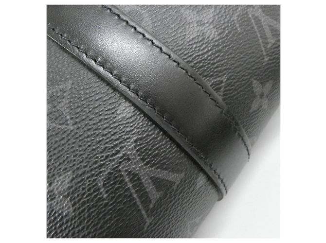 Louis Vuitton Monogram Eclipse Keepall Bandoulière 35cm Boston Bag Nero - vista 3