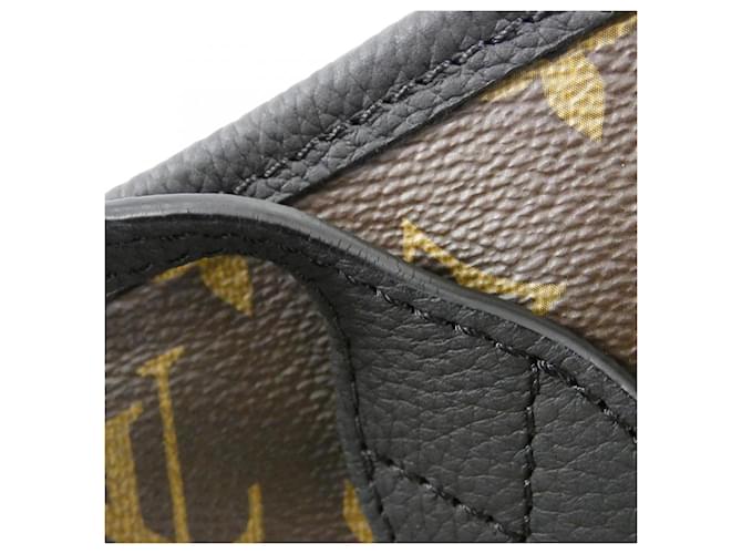 Borsa Louis Vuitton Monogram Neverfull Inside Out MM Marrone - vista 5