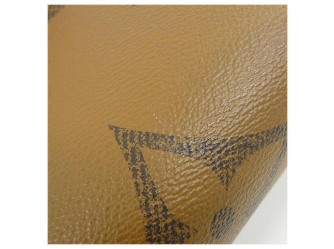 Borsa Louis Vuitton Monogram Giant OnTheGo MM Marrone - vista 5