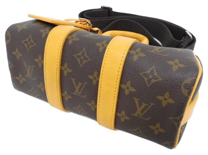 Louis Vuitton Monogram Macassar Keepall Bandoulière Marrone D'oro Giallo - vista 2
