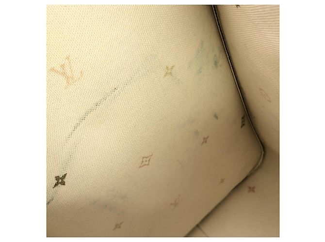 Borsa Louis Vuitton Monogram OnTheGo MM Multicolore Cachi - vista 9
