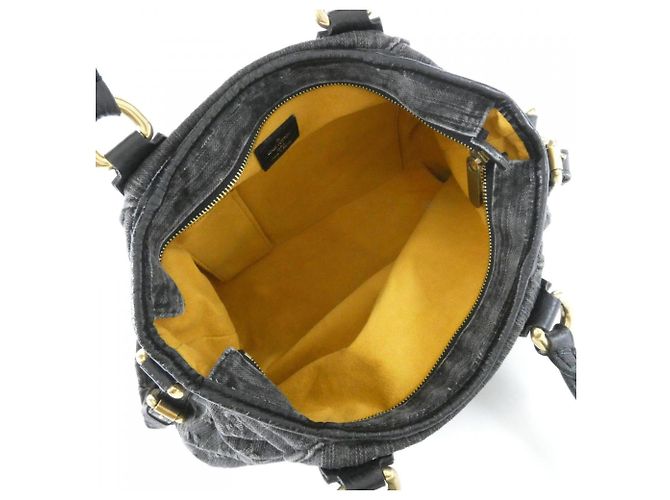 Borsa Louis Vuitton Monogram Denim Neo Cabby MM Nero - vista 6