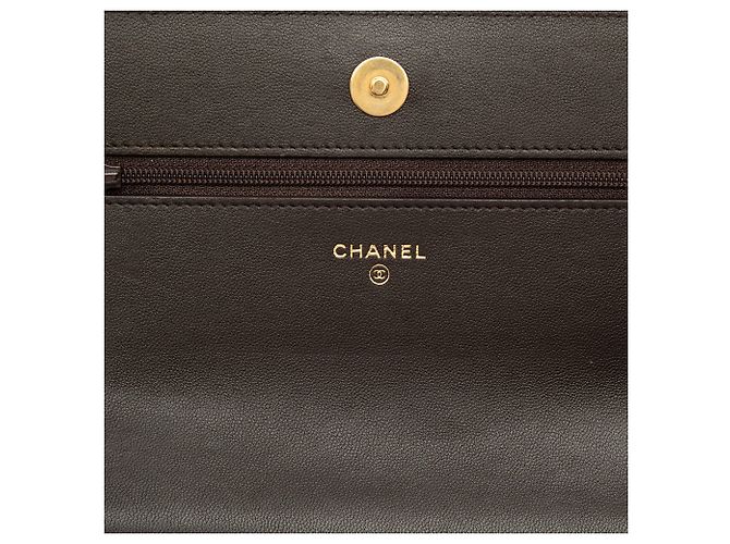 Chanel 19 Wallet on Chain de piel de cordero acolchada marrón Castaño Marrón oscuro - vista 5