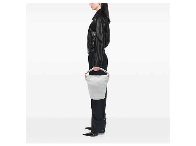 Borsa a secchiello Chanel White CC in pelle di vitello Bianco - vista 6