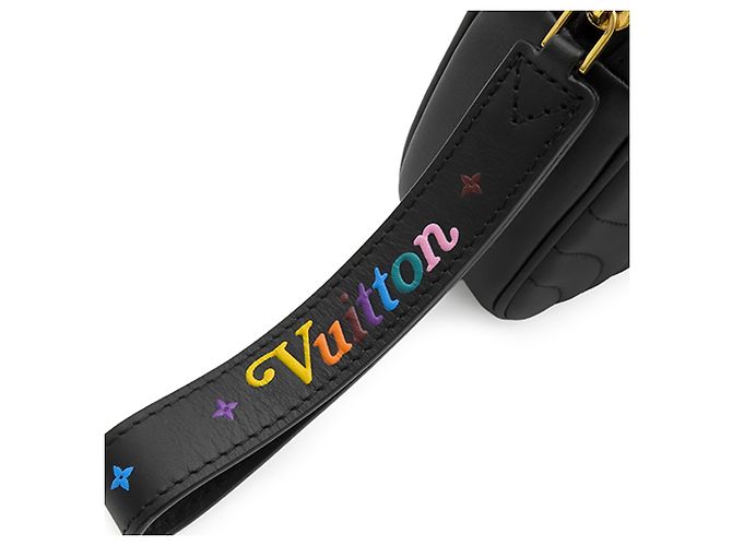 Louis Vuitton New Wave Heart Crossbody in pelle nera Nero - vista 11