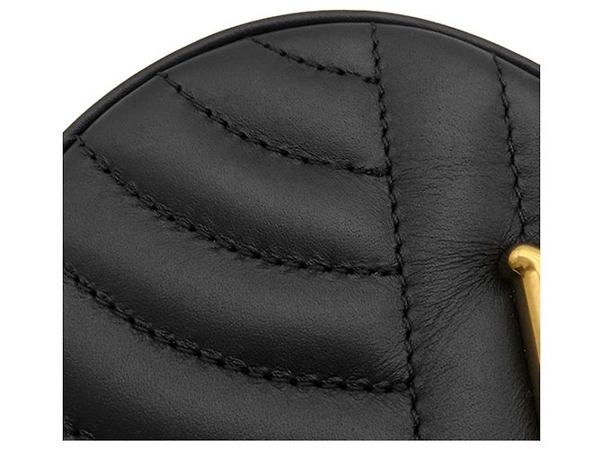 Louis Vuitton New Wave Heart Crossbody in pelle nera Nero - vista 9