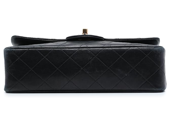 Chanel Black Small Classic Lambskin Double Flap Nero - vista 3