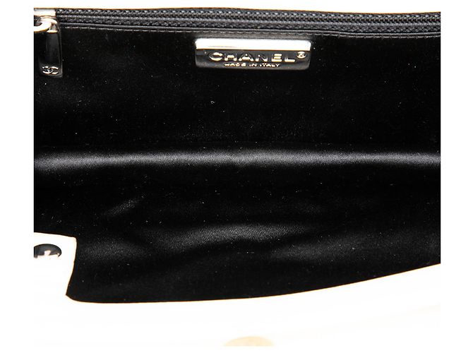 Clutch Chanel Black CC Quilted Lambskin con catena Nero - vista 4